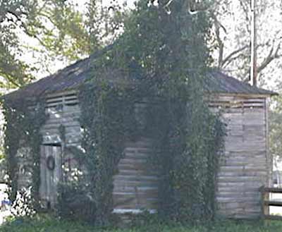 Ivy Gates Plantation - Smokehouse 2004 - McCoormick County, South Carolina